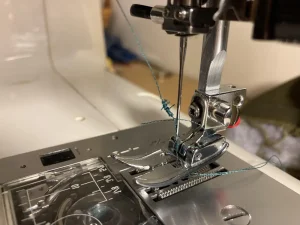 enhebrado-incorrecto-de-la-máquina-de-coser